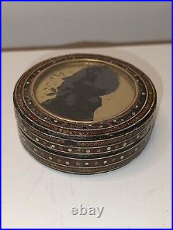 Rare Boîte Poudre XVIII ÈME STYLE LOUIS XVI ÉCAILLE PORTRAIT HOMME SUR FOND OR