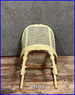 Rare fauteuil de bureau style Louis XVI en bois laqué vers 1850