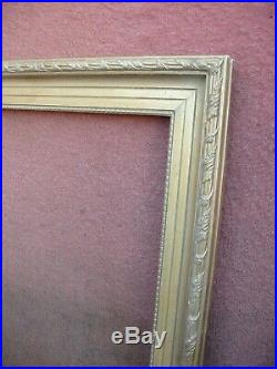 Superbe cadre en bois et stucs dorés de style Louis XVI Format 20P