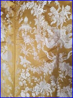 Tissu ameublement soie style Louis XVI Tassinari et Châtel Les Amours 410 cm